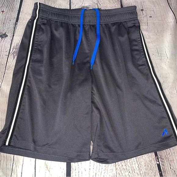 Athletic shorts mens large - Picture 1 of 4